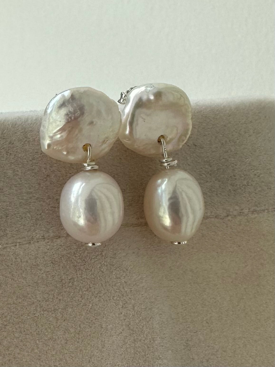 Double pearl stud earrings