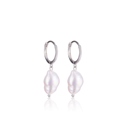 Baroque pearl drop huggie earrings