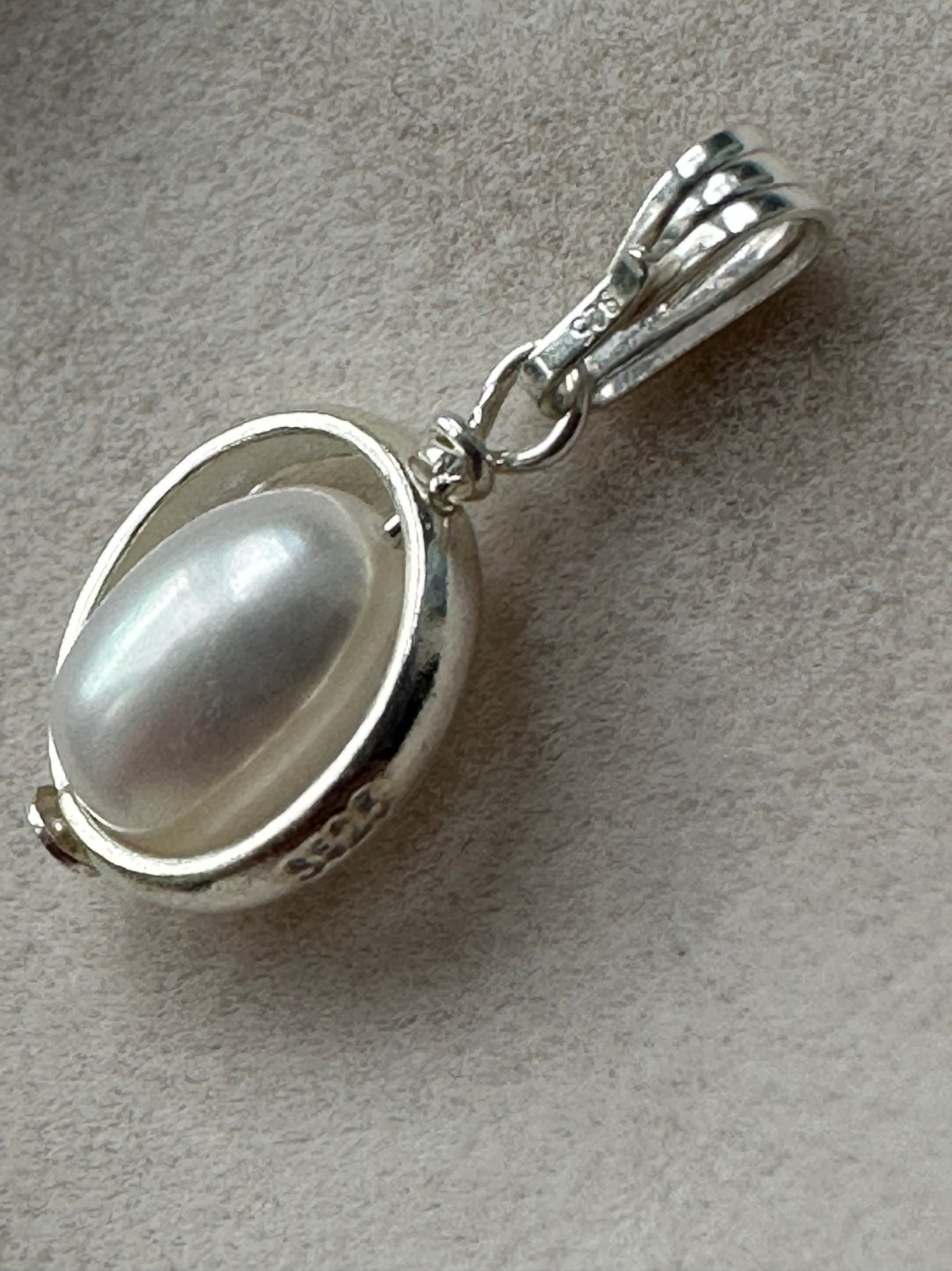 White pearl sphere gemstone earrings and pendant set