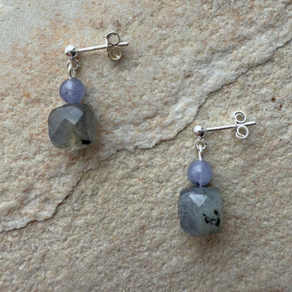 Labradorite and tanzanite drops
