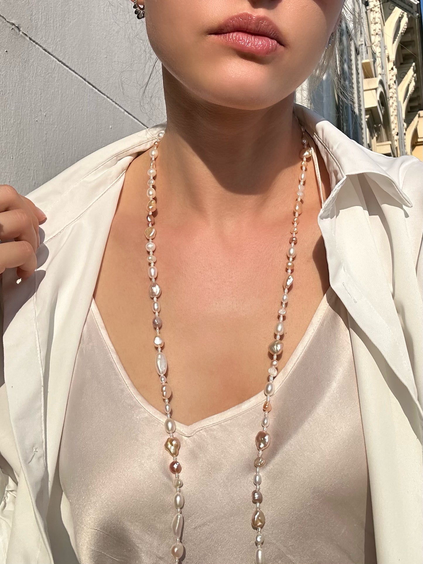 Golden Hour pearl necklace