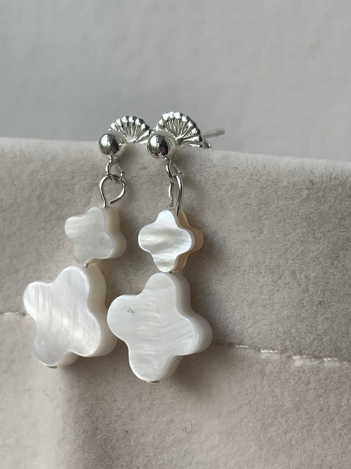 Mother of pearl double clover stud earrings