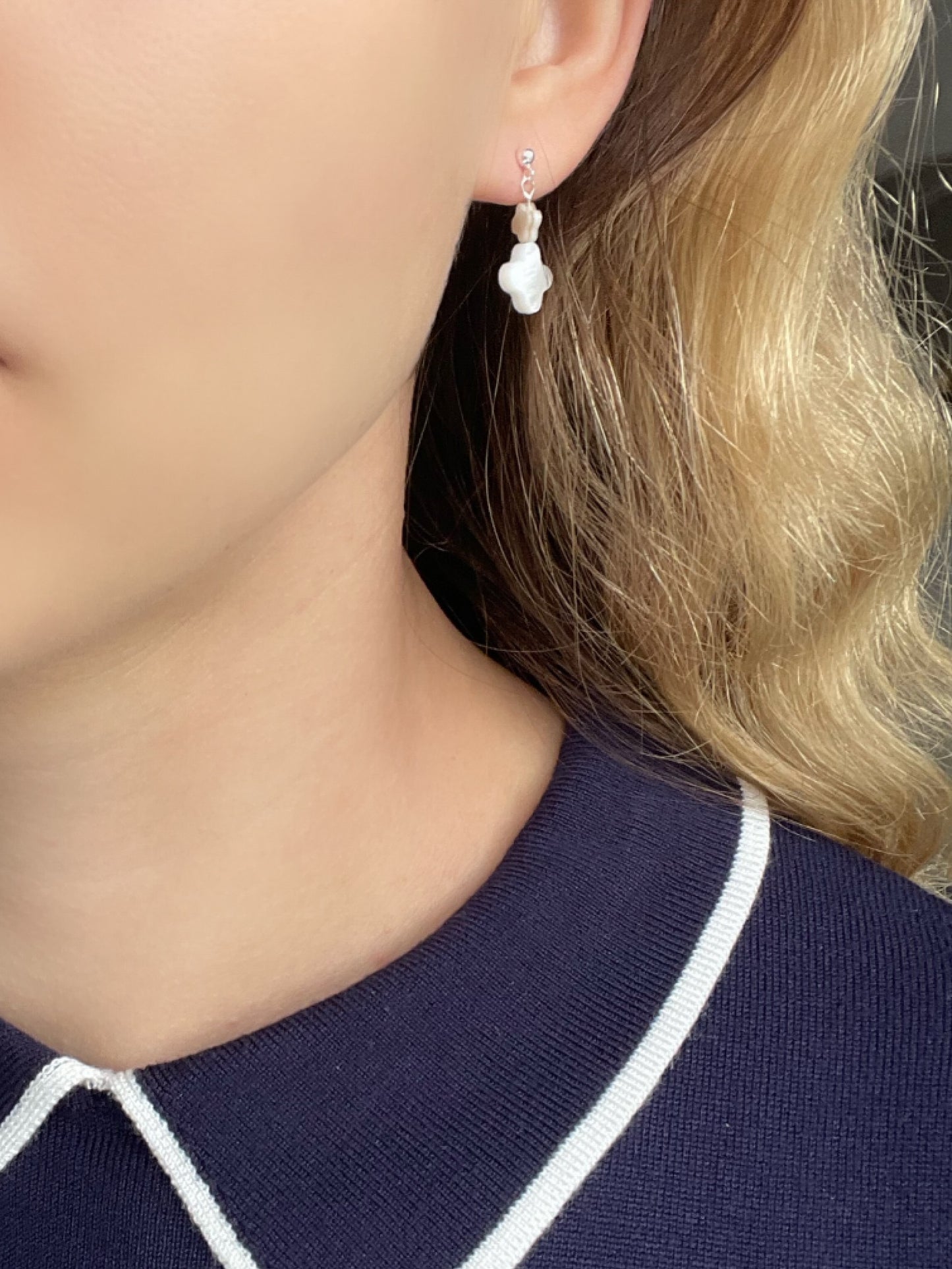 Mother of pearl double clover stud earrings